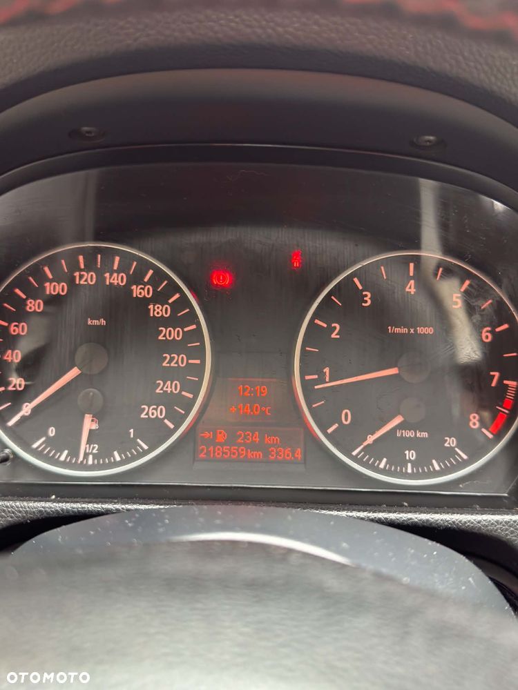 BMW Seria 3 320i Edition Sport - 16