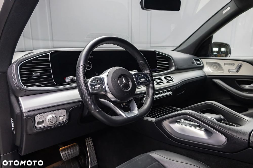 Mercedes-Benz GLE 300 d 4Matic 9G-TRONIC AMG Line - 12