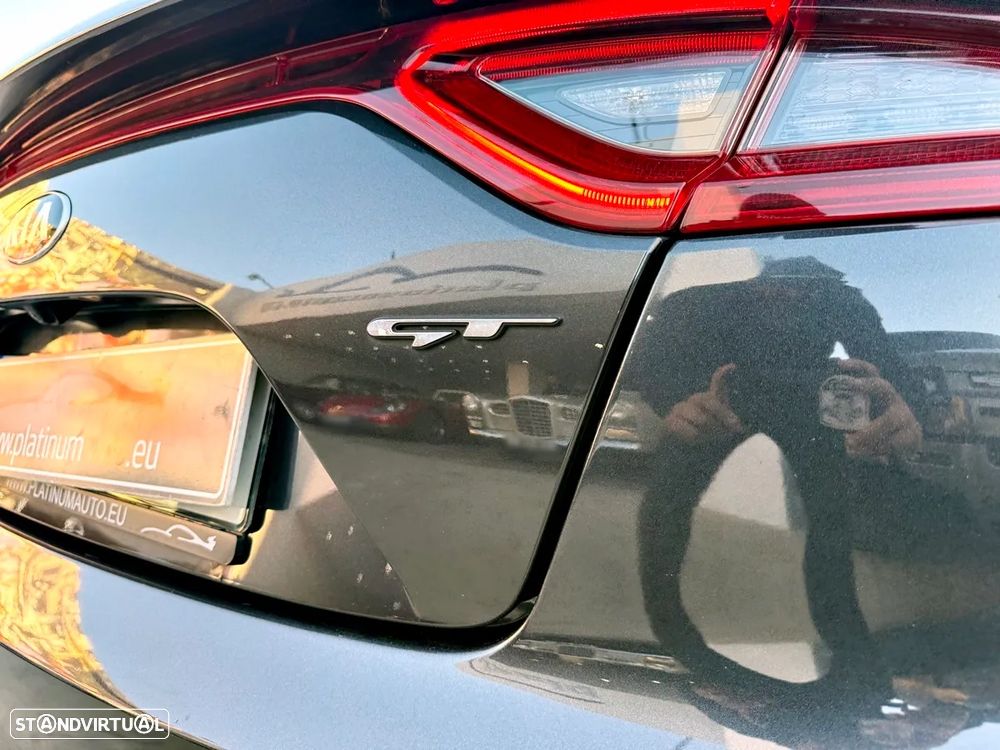 Kia Stinger 3.3 T-GDI GT - 59
