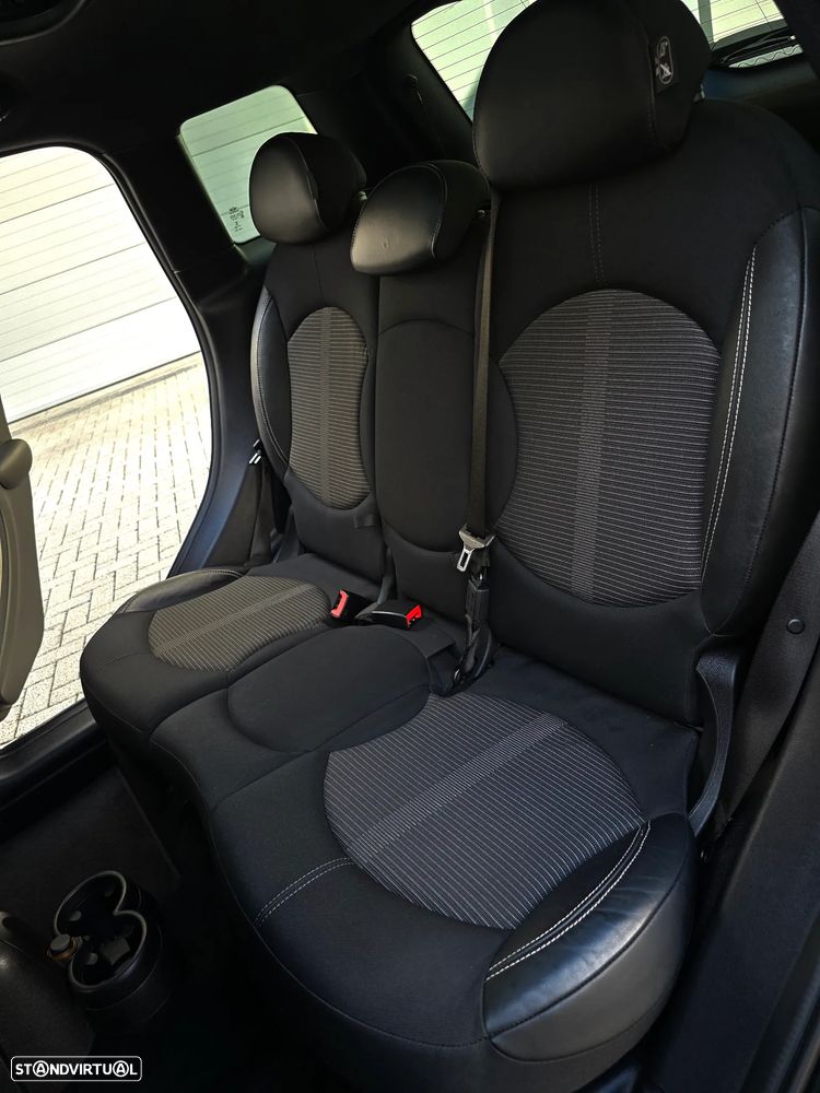 MINI Countryman Cooper D - 54