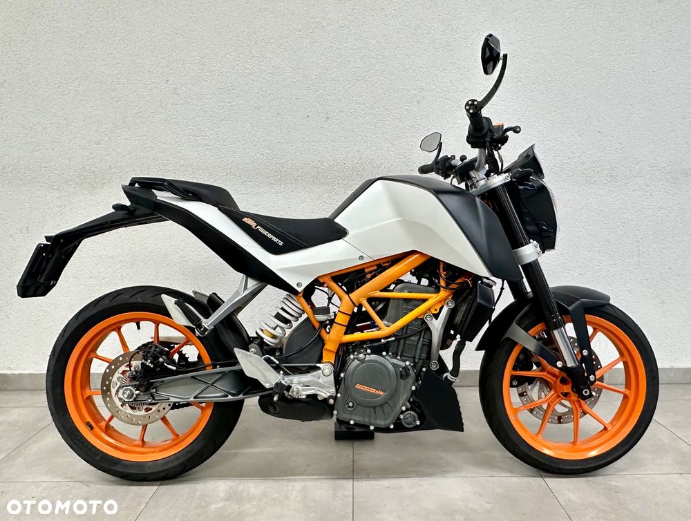 KTM Duke - 4