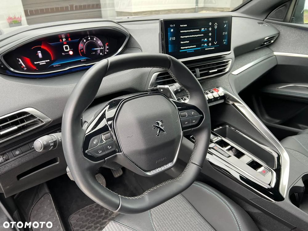 Peugeot 3008 1.2 PureTech Allure Pack S&S EAT8 - 16