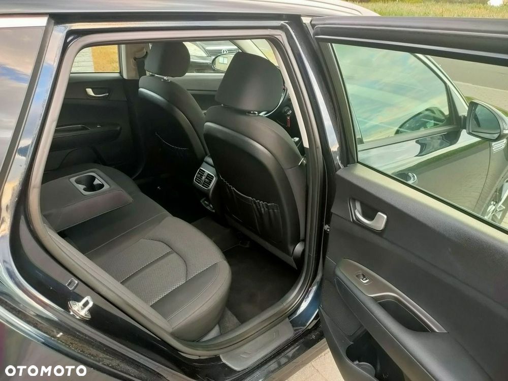 Kia Optima - 16