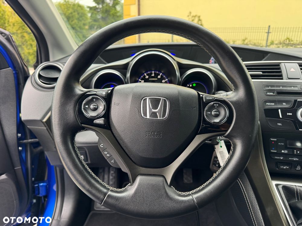 Honda Civic 1.4 i-VTEC Sport Black Edition - 23