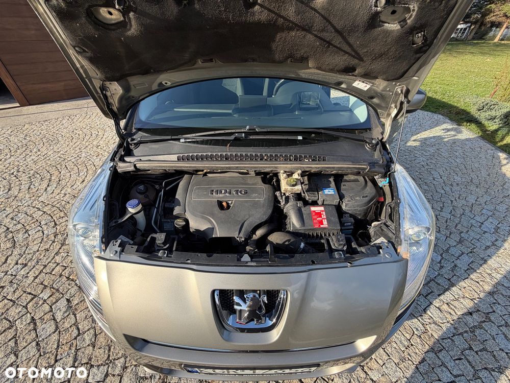 Peugeot 5008 HDI FAP 160 Automatik Allure - 34