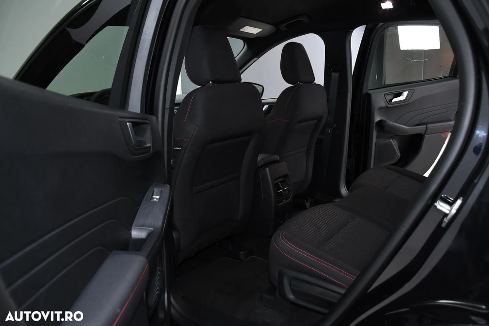 Ford Kuga 2.5 Duratec FHEV ST-LINE - 16
