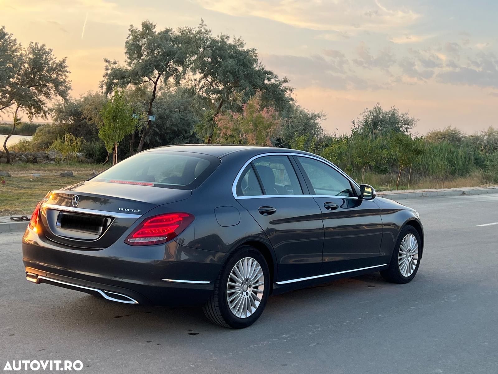 Mercedes-Benz C 220 d 4MATIC Aut. - 1
