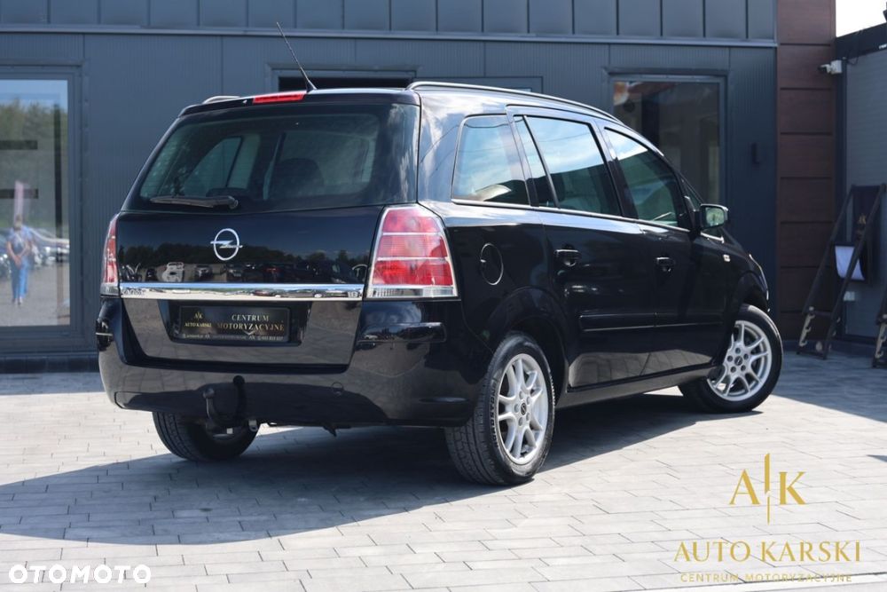 Opel Zafira - 4