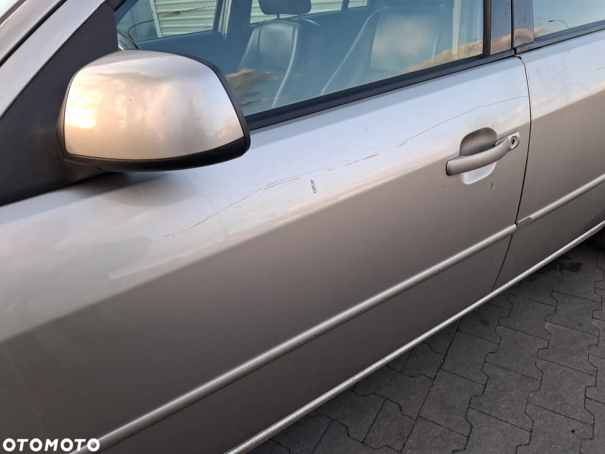 Ford Mondeo 2.0 TDCi Trend - 16