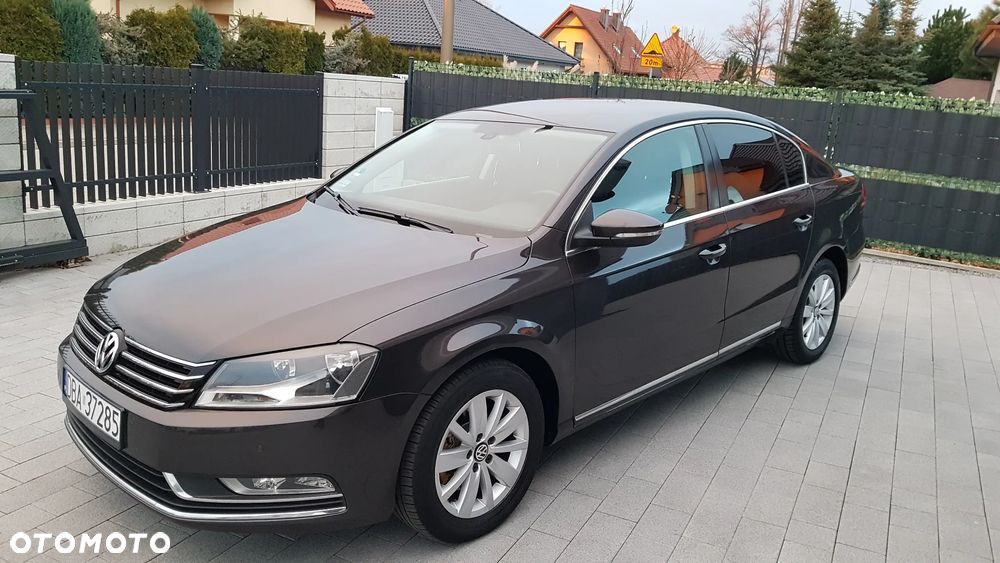 Volkswagen Passat 2.0 TDI DPF Highline - 35