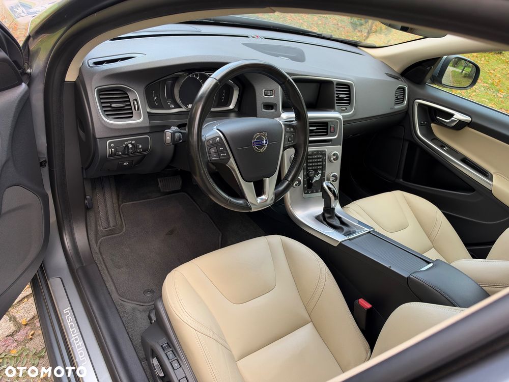 Volvo S60 - 15