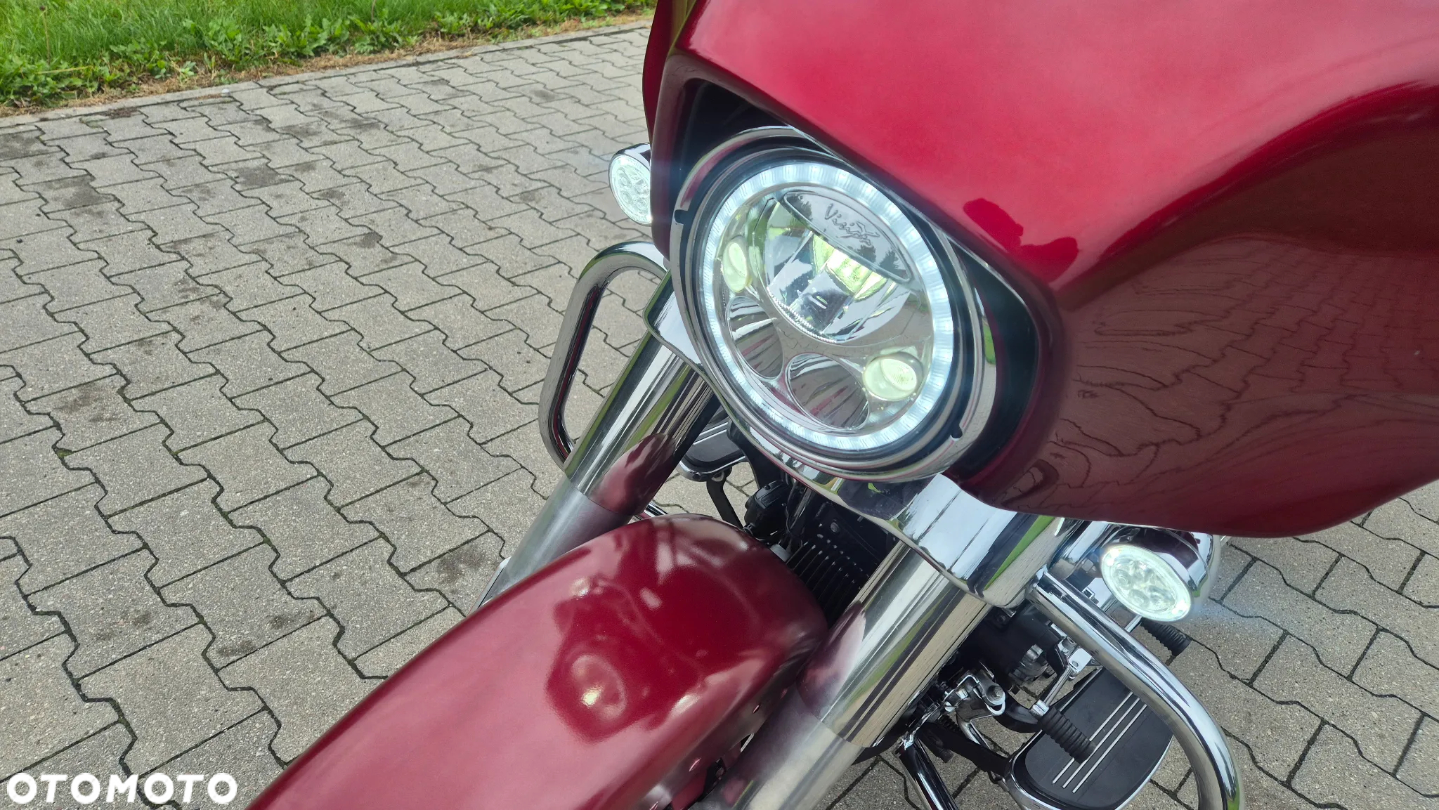 Harley-Davidson Touring Street Glide - 8