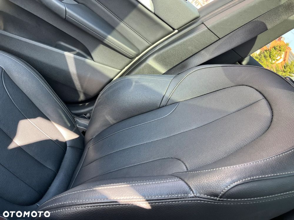 BMW X1 xDrive25i GPF xLine - 14
