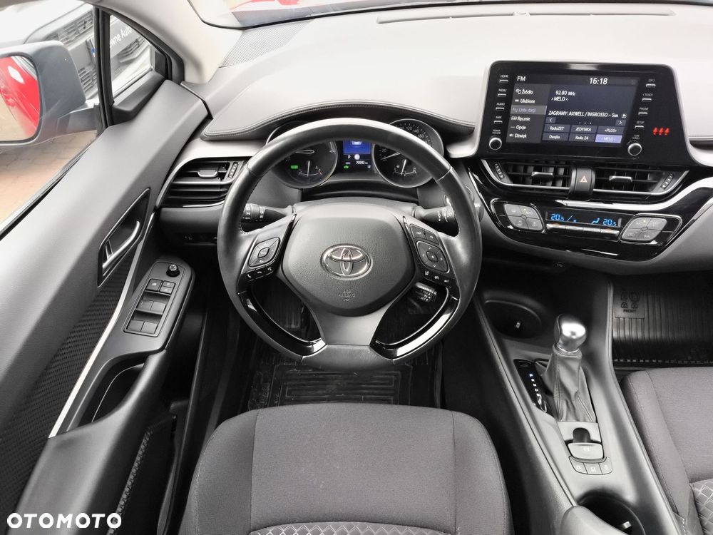 Toyota C-HR - 12