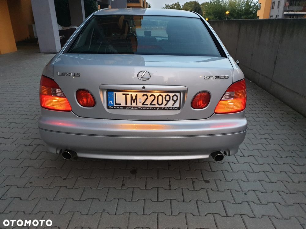 Lexus GS 300 - 8