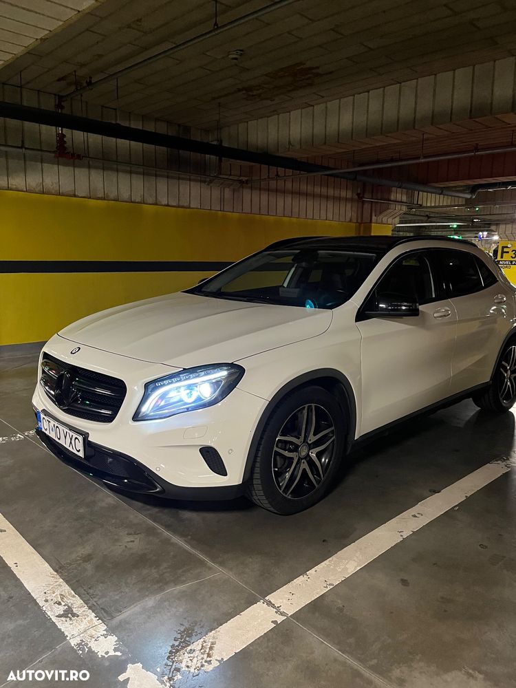 Mercedes-Benz GLA - 4