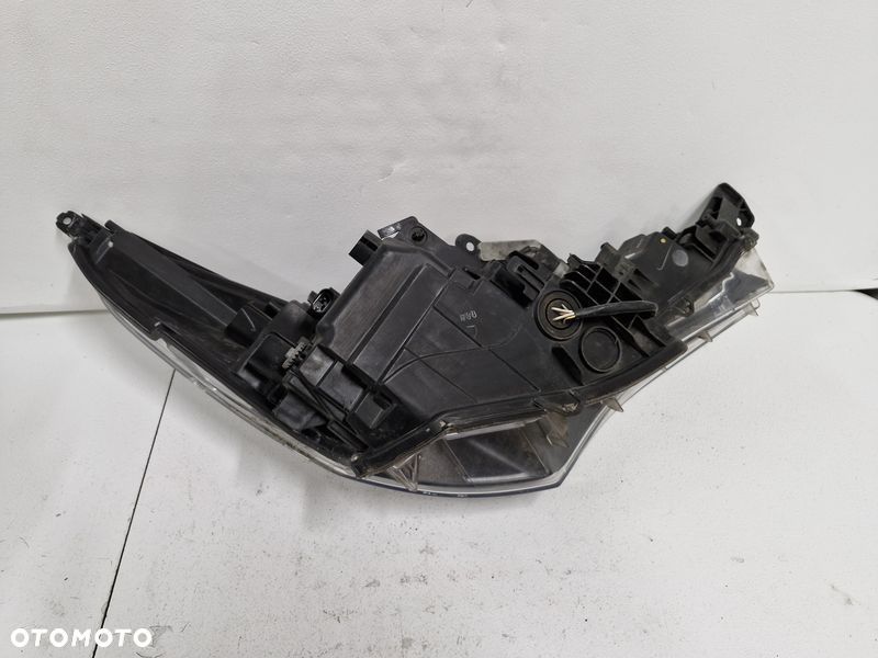 toyota avensis t27 lift t29 lampa lewy przód lewa przednia reflektor uk - 10