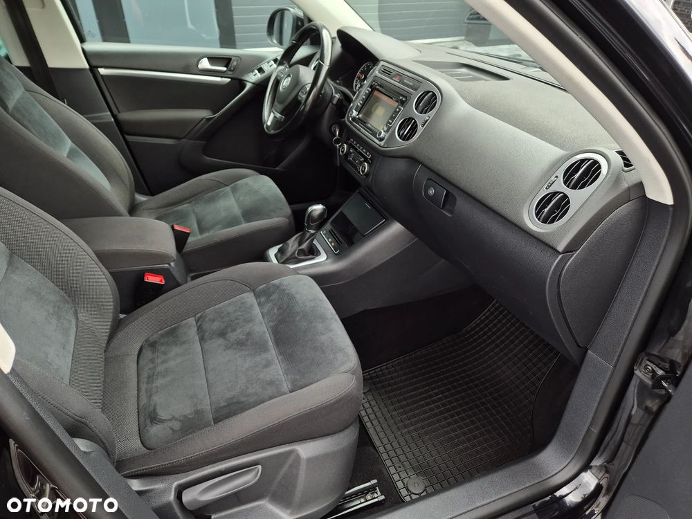 Volkswagen Tiguan 2.0 TDI DPF 4Motion BlueMotion Technology DSG Cup Sport & Style - 25