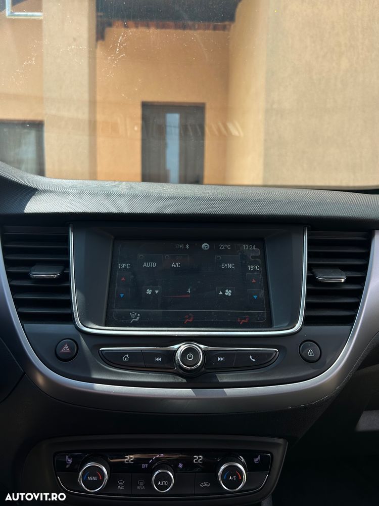 Opel Crossland 1.2 Start/Stop 120 years - 19