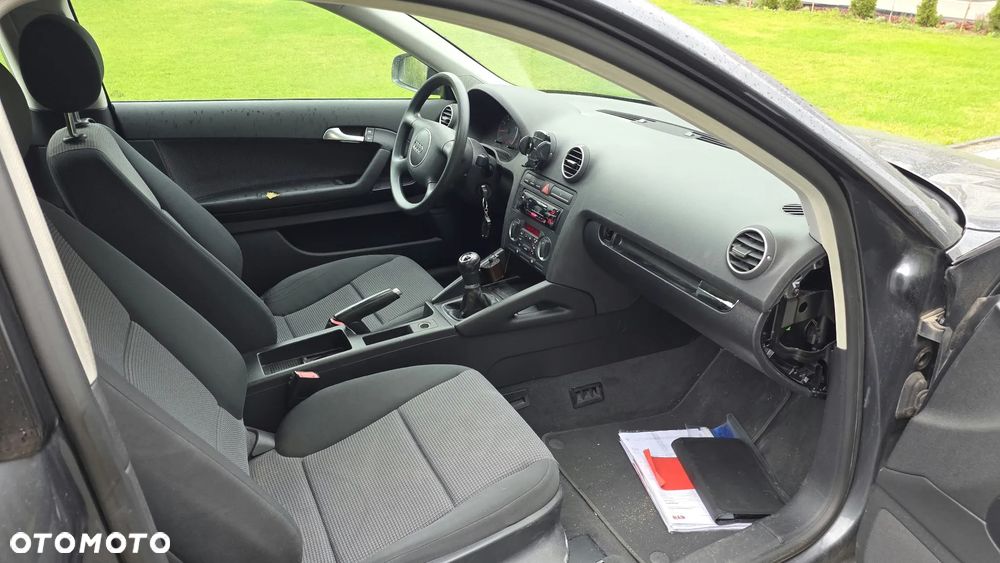 Audi A3 3-drzwiowe 1.6 S Line Sportpaket plus - 13