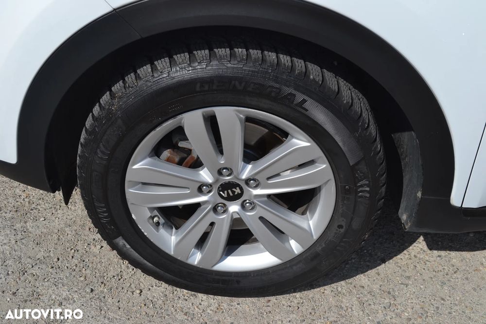 Kia Sportage 2.0 CRDI AWD Eco-Dynamics+ (48V M-H) Aut. GT LINE - 37