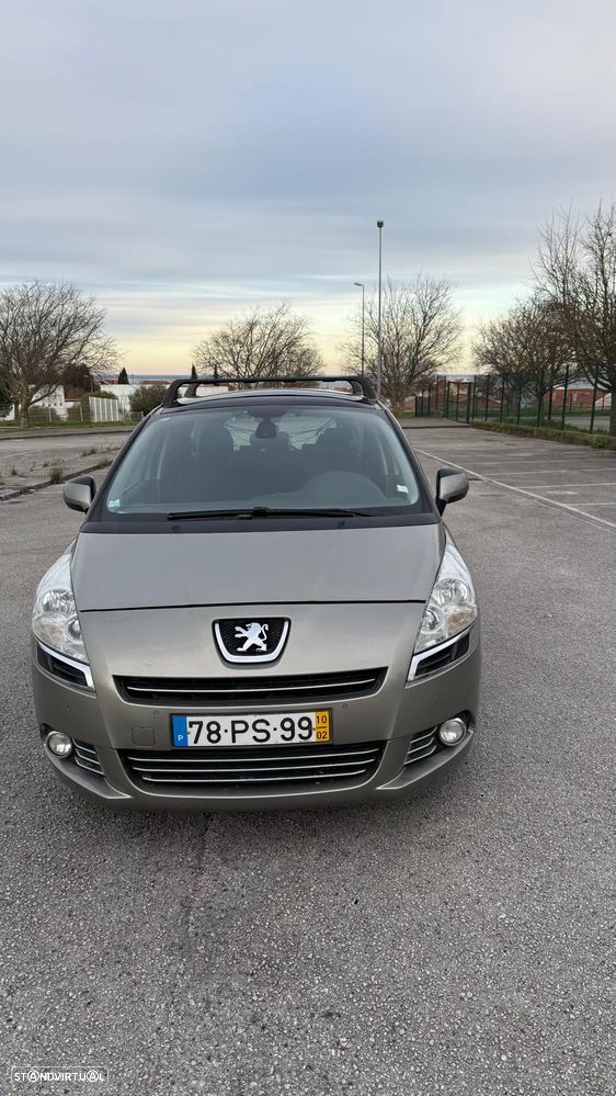 Peugeot 5008 1.6 HDi Executive JLL17 - 12