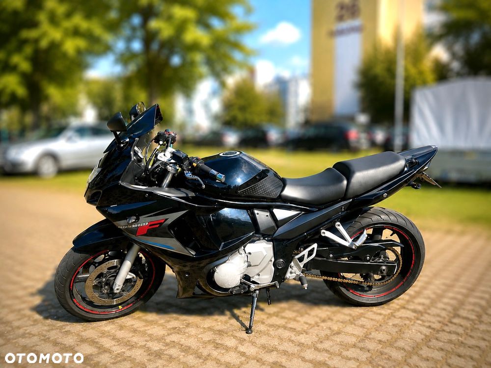 Suzuki GSX - 1