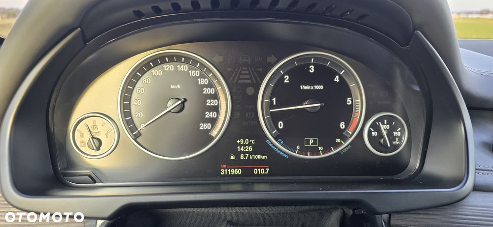 BMW X5 - 8