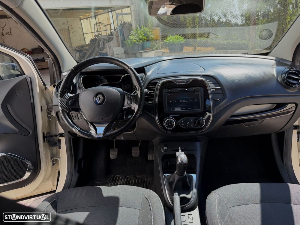 Renault Captur - 39