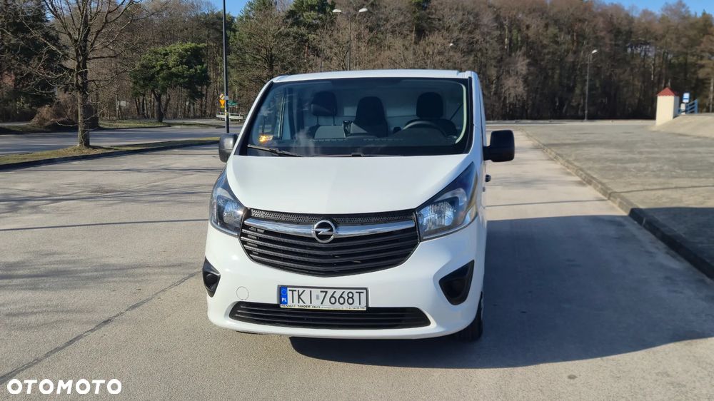 Opel Vivaro - 17