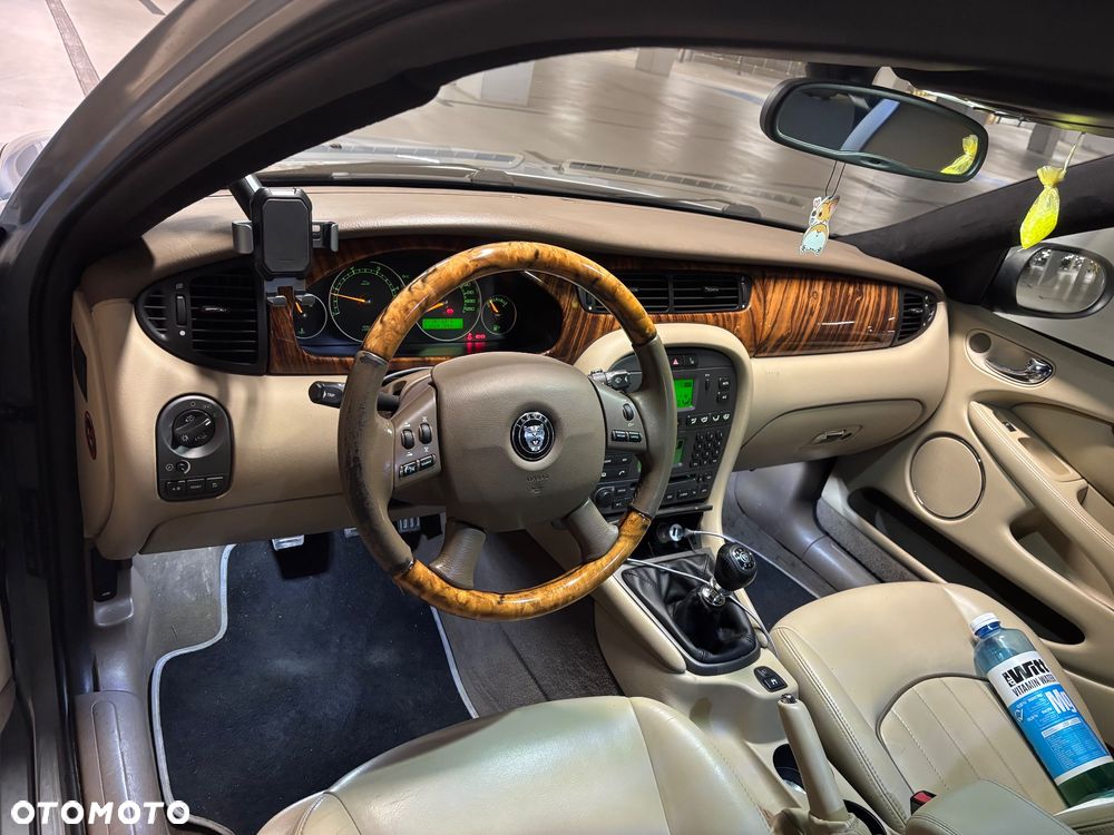 Jaguar X-Type 2.0 D Executive - 6