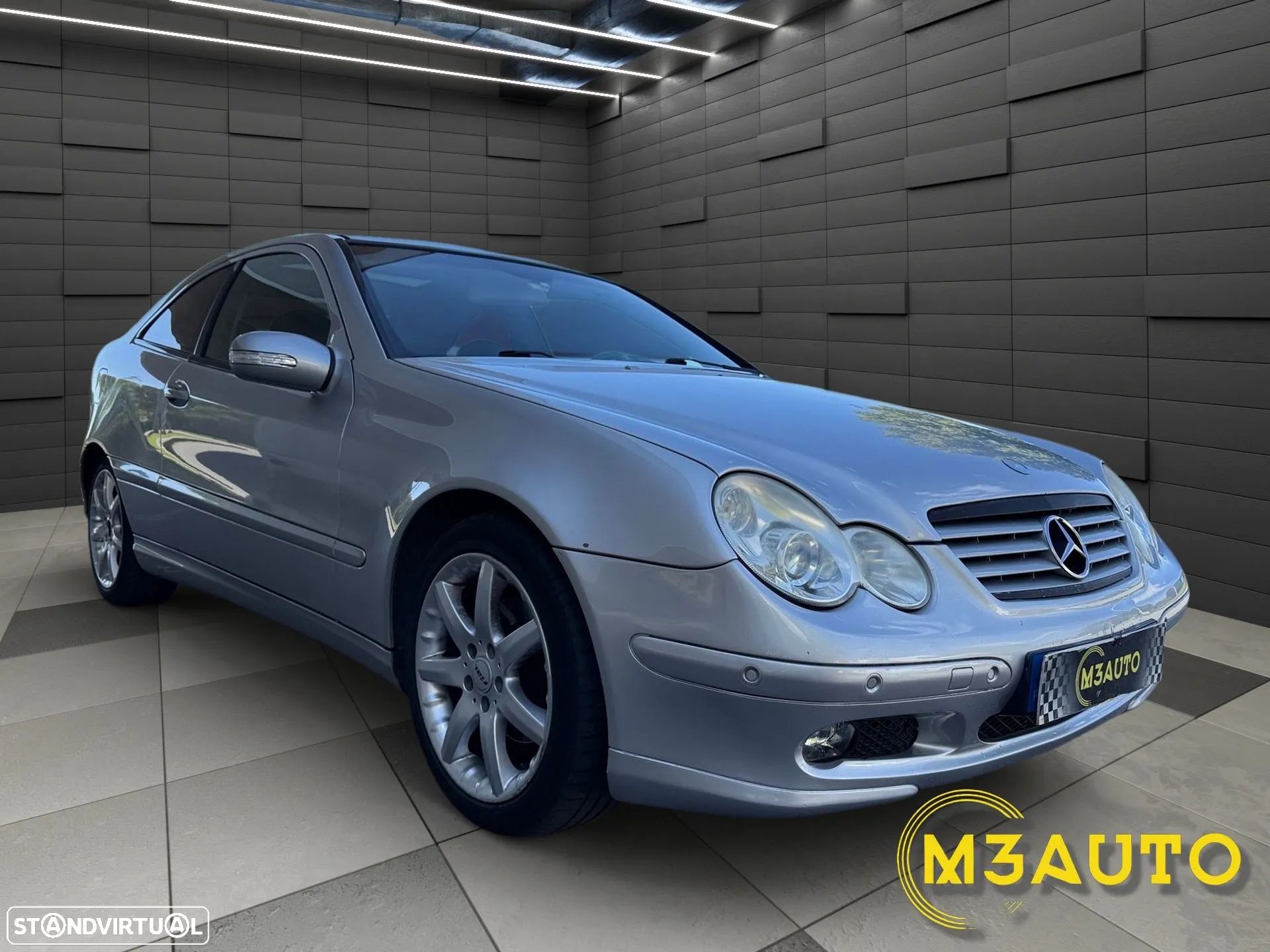Mercedes-Benz C 220 - 1