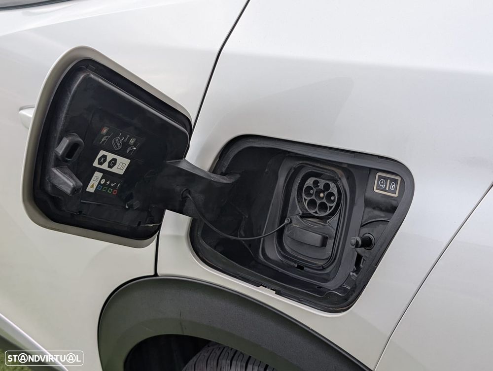 Peugeot e-2008 50 kWh Allure Pack - 18