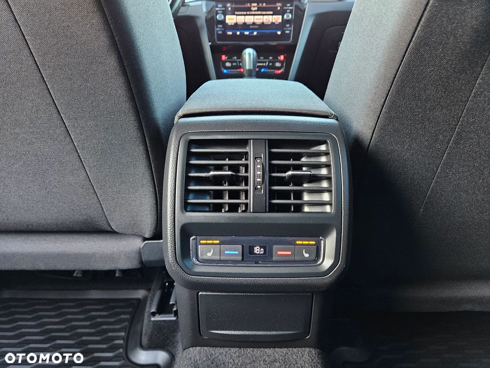 Volkswagen Arteon 2.0 TSI Essence DSG - 29