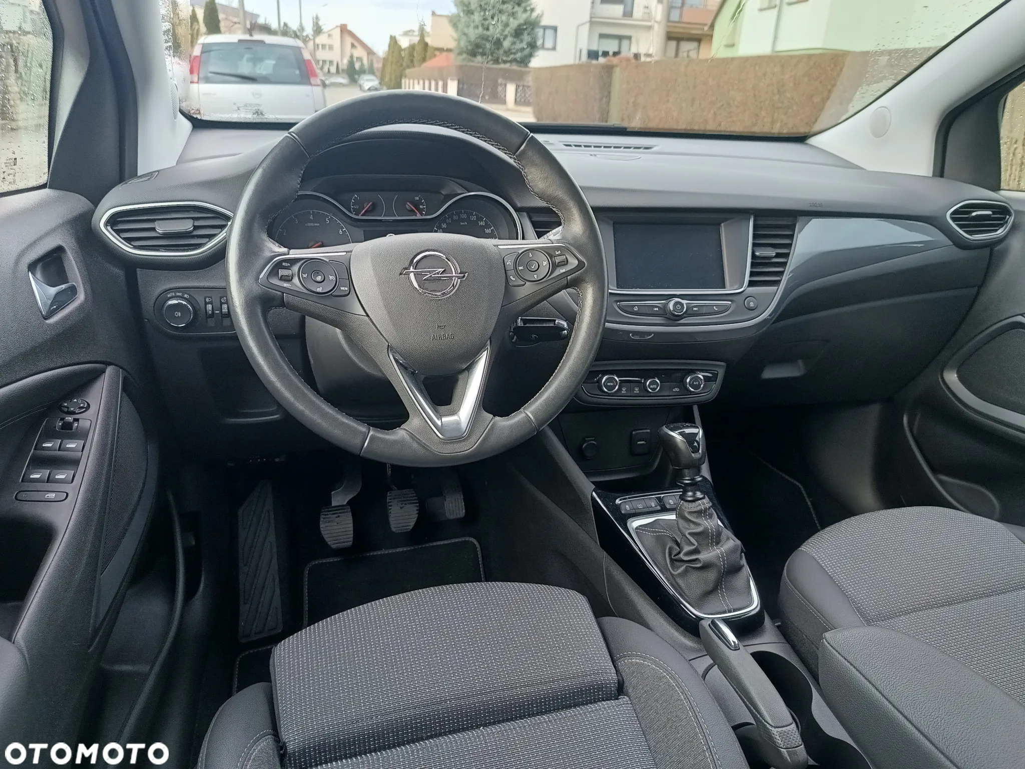 Opel Crossland 1.2 Business Elegance - 19
