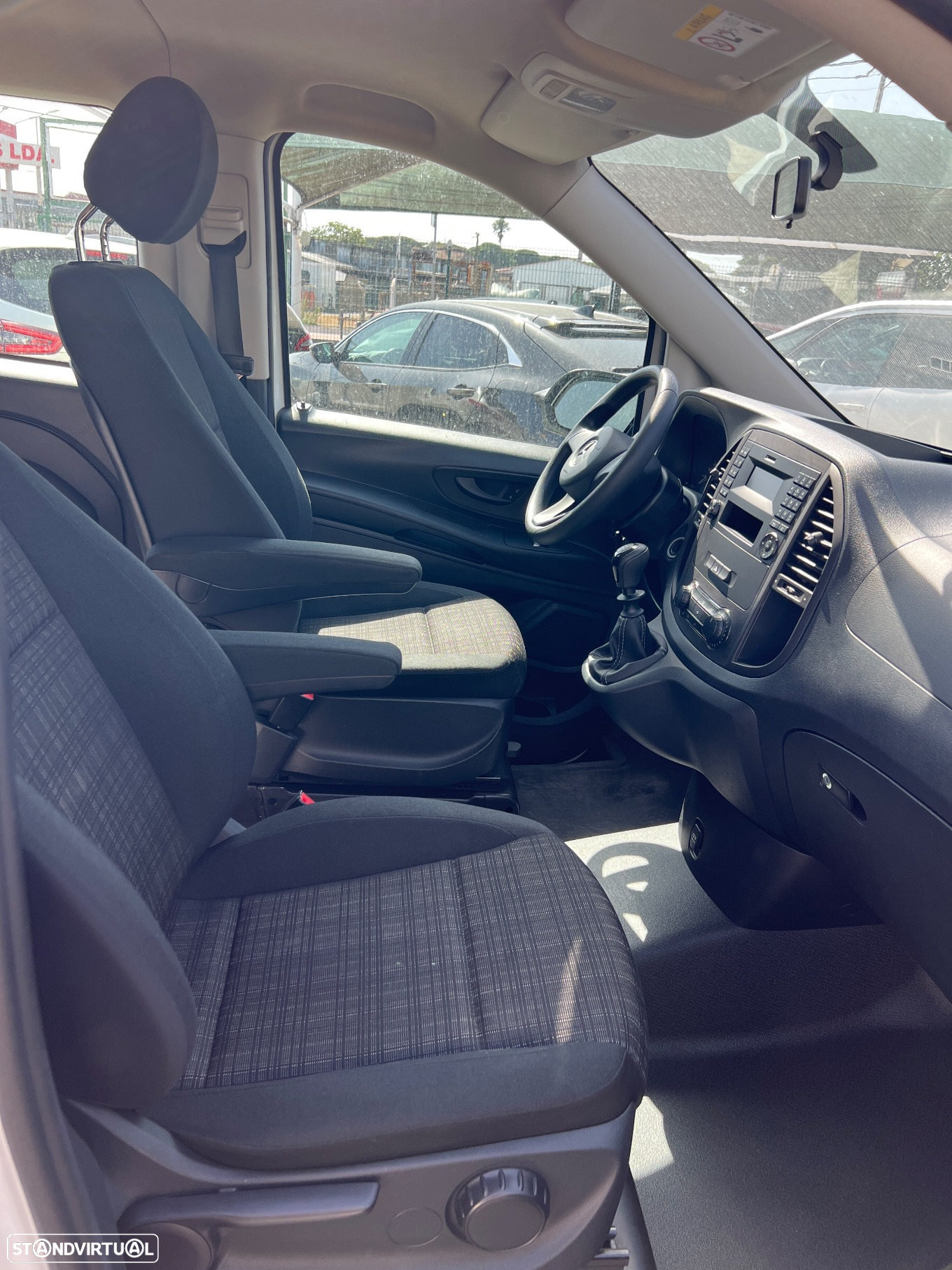 Mercedes-Benz Vito Tourer 109 CDI (BlueTEC) Compacta SELECT - 3
