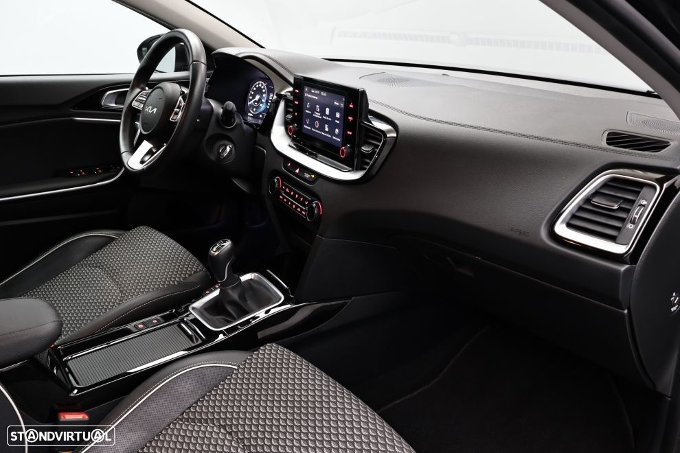 Kia Ceed SW 1.0 T-GDI Sport - 21