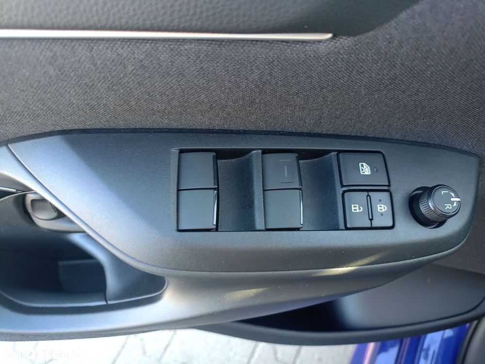 Toyota Yaris Hybrid 1.5 Style - 16