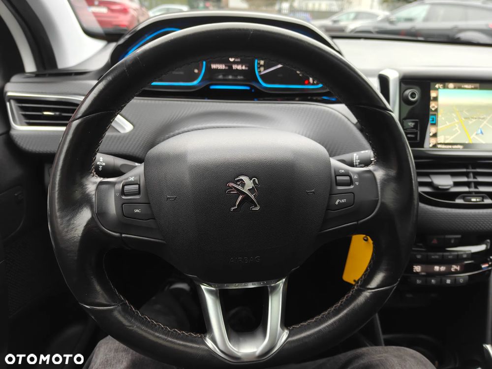 Peugeot 2008 e-HDi FAP 115 STOP & START Allure - 24