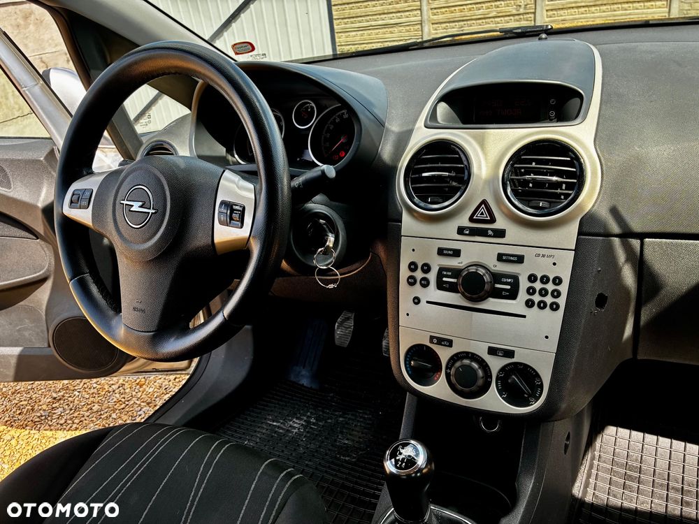 Opel Corsa 1.3 CDTI DPF (ecoFLEX) Innovation - 24