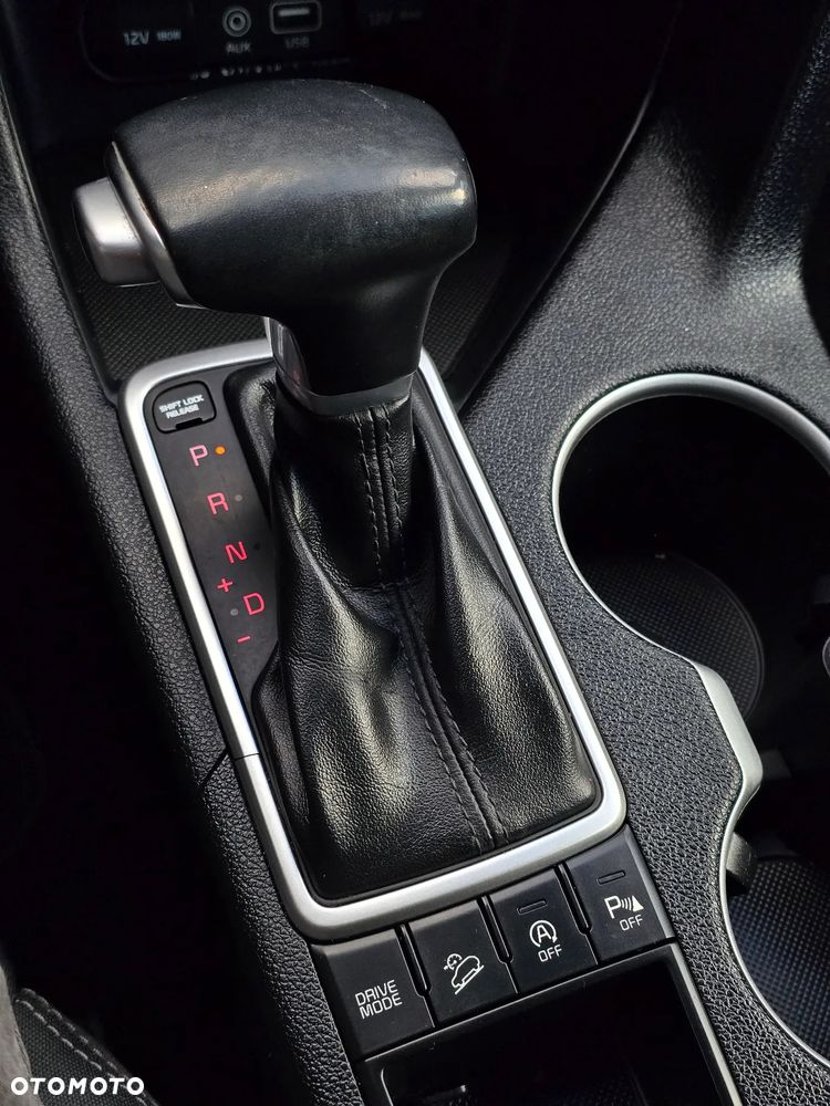 Kia Sportage 1.7 CRDI Business Line 2WD DCT - 32