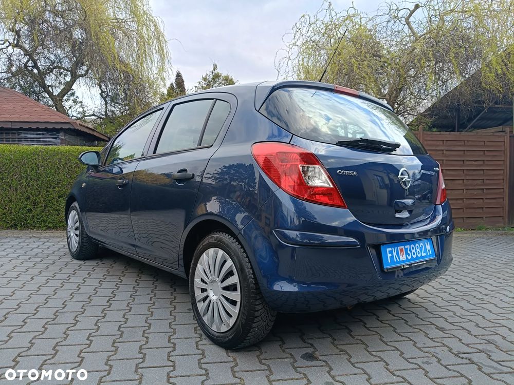 Opel Corsa - 4