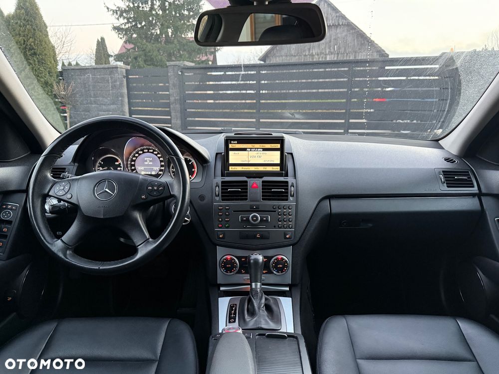 Mercedes-Benz Klasa C 250 CDI 7G-TRONIC Avantgarde Edition - 29