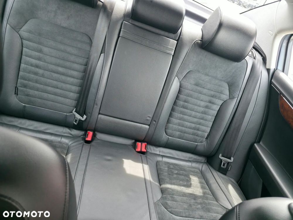 Volkswagen Passat 1.8 TSI Highline DSG - 23