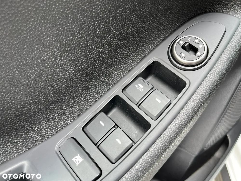 Hyundai i20 blue 1.0 T-GDI Active Passion Plus - 16