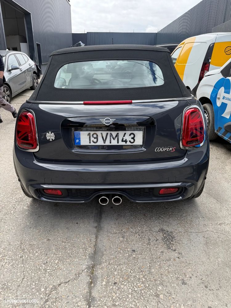MINI Cabrio Cooper S Auto Desportiva - 25