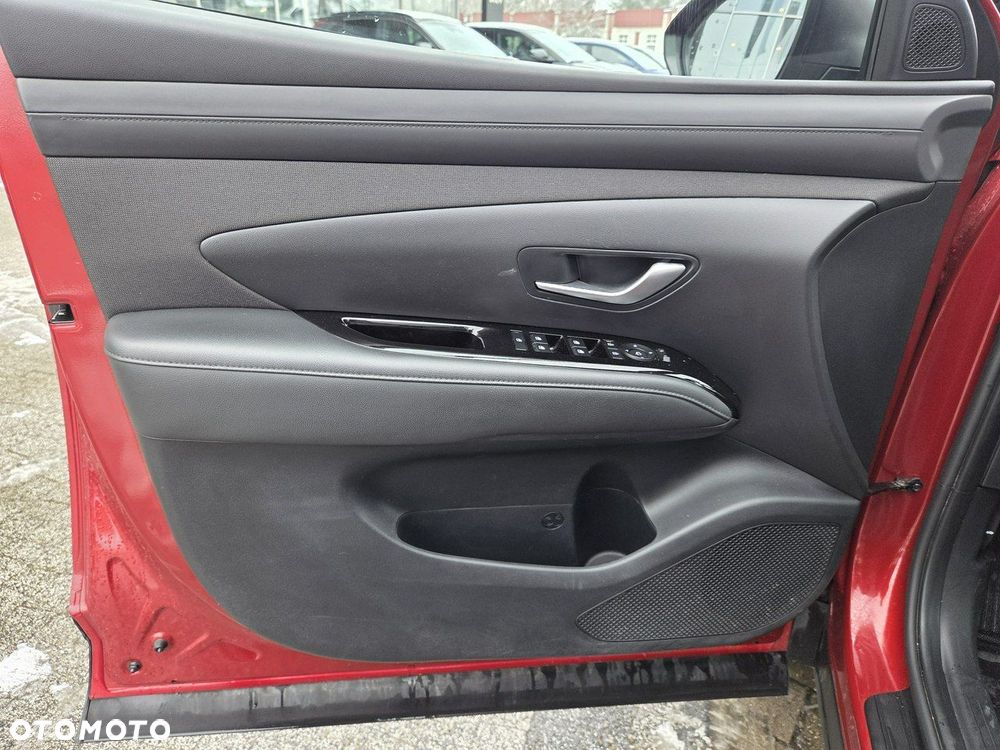 Hyundai Tucson 1.6 T-GDi HEV Smart 2WD - 23