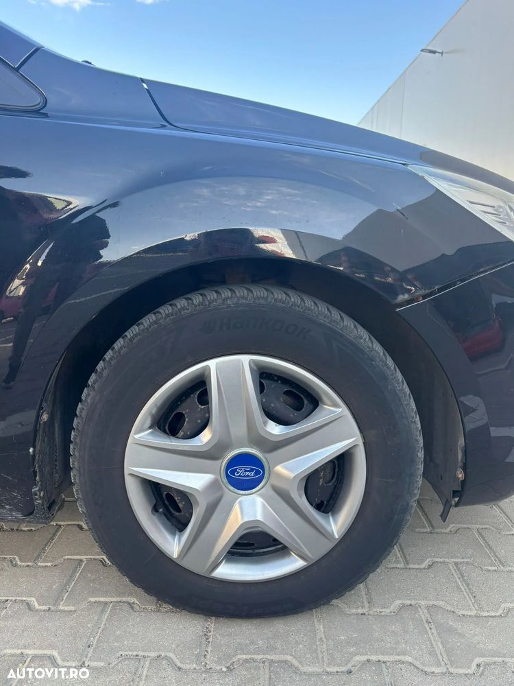 Ford Focus 1.6 TDCI Ambiente - 15