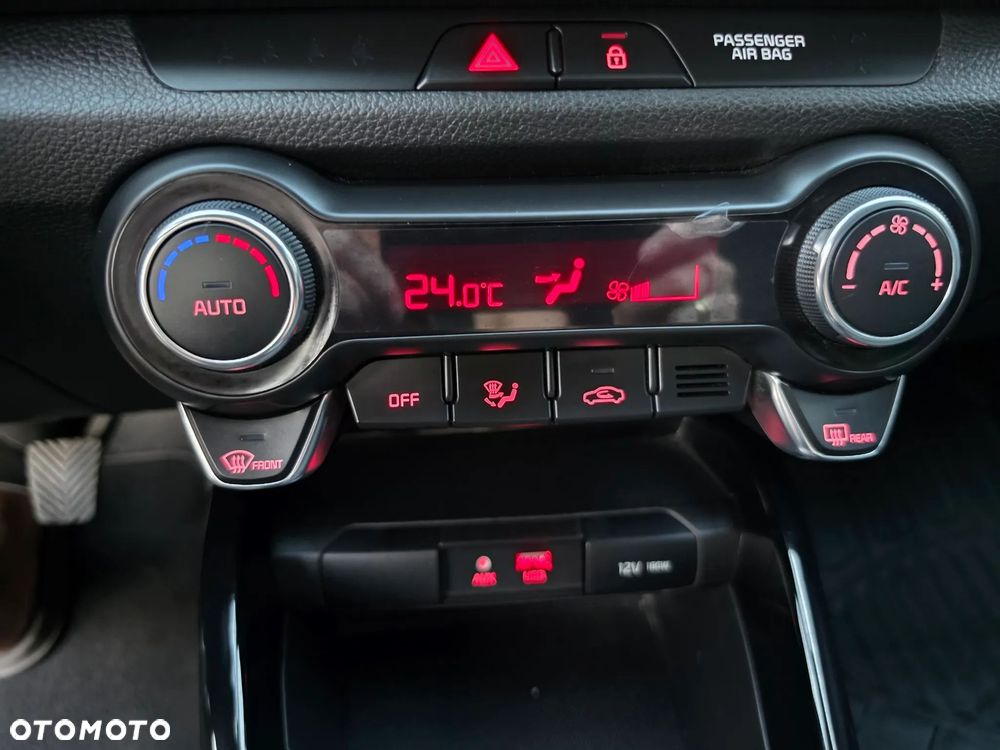 Kia Rio 1.2 Dream-Team Edition - 28