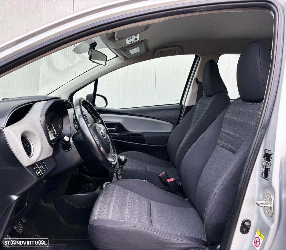 Toyota Yaris 1.4 D-4D Comfort+P.Style - 8